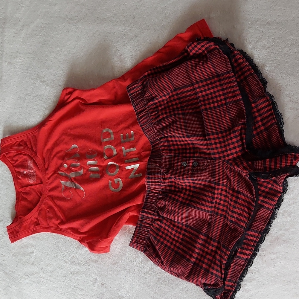 2014 VS "Kiss Me Goodnight" Red & Black Plaid Tank Shorts Sleep Set